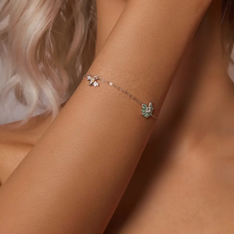 (afbeelding voor) PANDORA Stijl Madeliefje Bij Armband - SCB270 - Bekijken 6