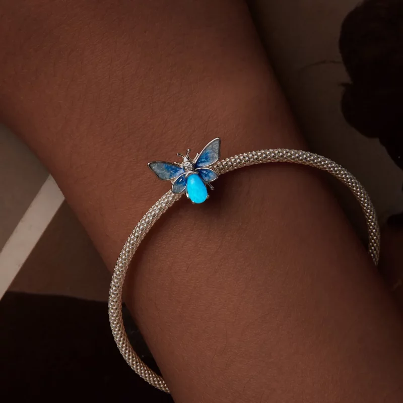 (afbeelding voor) PANDORA Stijl Lichtgevende Blauwe Bij Charm - SCC2734 - Bekijken 5