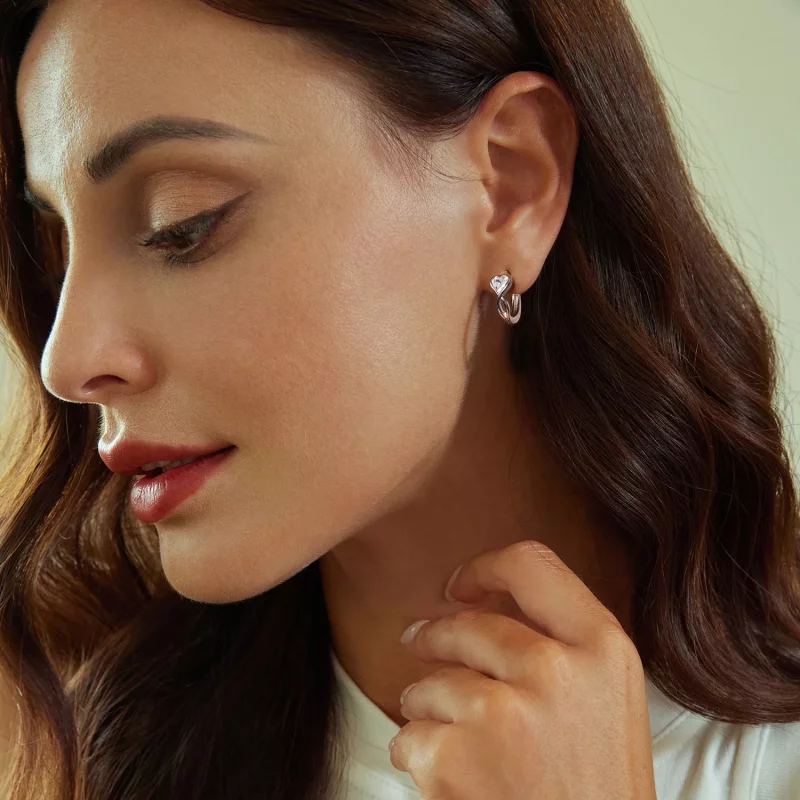 (afbeelding voor) PANDORA Stijl Love Infinity Oorbellen - BSE1004 - Bekijken 8