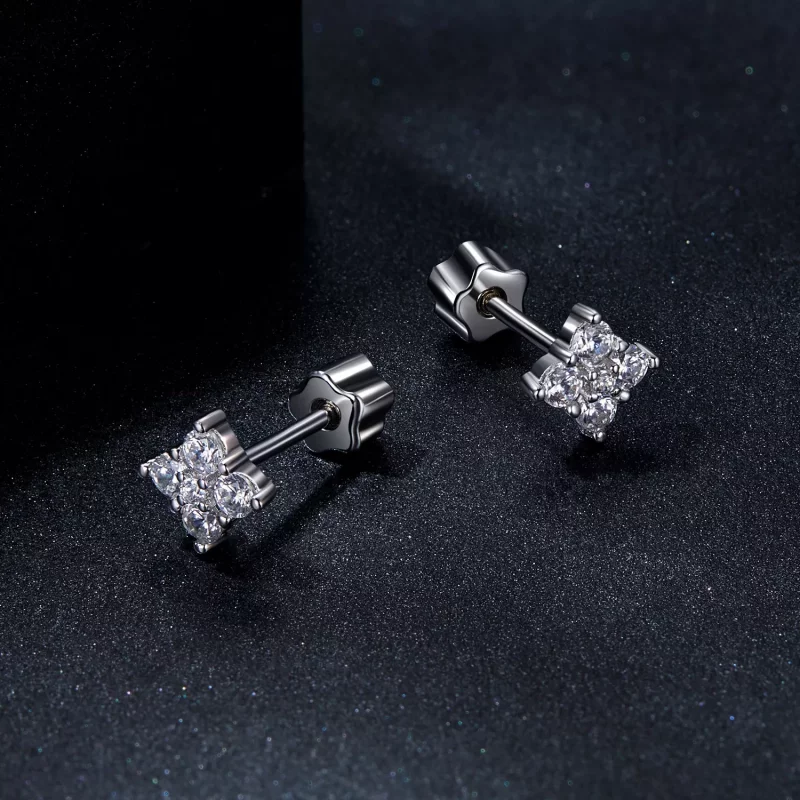 (afbeelding voor) PANDORA Stijl Vierbladklaver moissanite oorbellen (met één certificaat) - MSE056 - Bekijken 3
