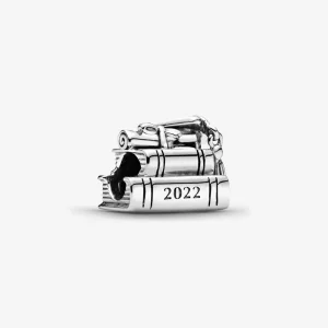 Pandora 2022 Graduation Charm - 790790C00 (afbeelding voor) Pandora 2022 Graduation Charm - 790790C00