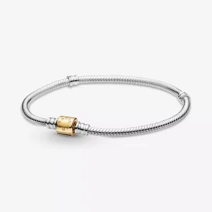 (afbeelding voor) Pandora Moments Two-tone Barrel Clasp Snake Chain Bracelet - 599347C00
