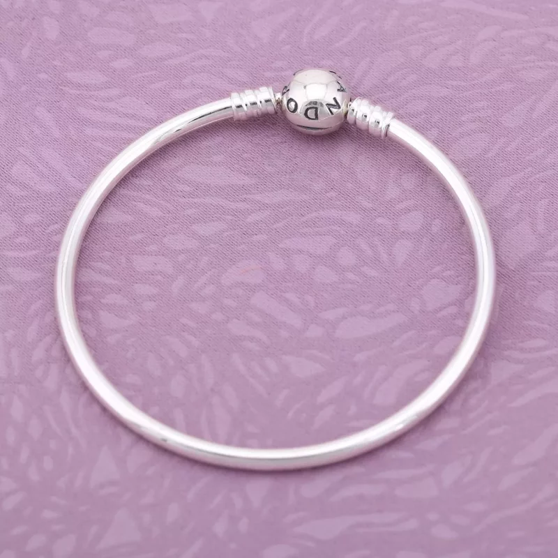 (afbeelding voor) Pandora Essence Zilveren Bangle 596006 - Bekijken 2