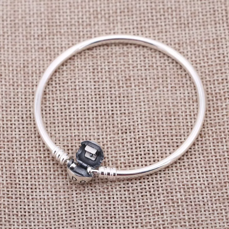 (afbeelding voor) Pandora Essence Zilveren Bangle 596006 - Bekijken 3