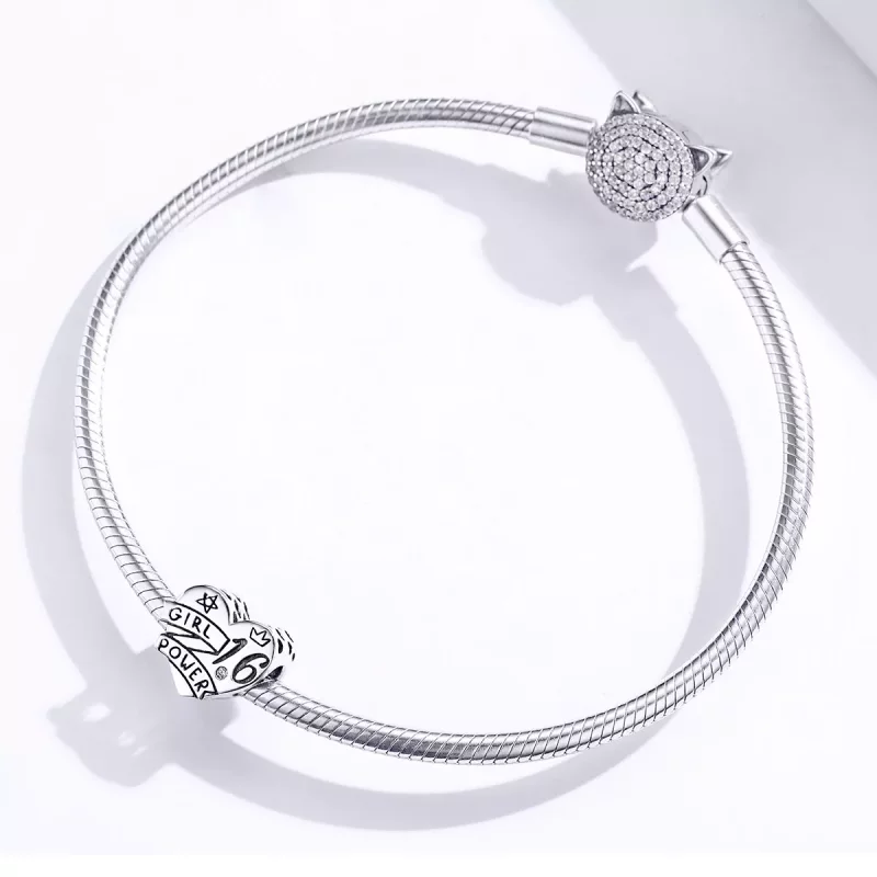 (afbeelding voor) Pandora Style Girl Power Zoet 16 Bedel - SCC1437 - Bekijken 3