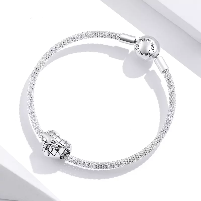 (afbeelding voor) Pandora Style Hand in hand met de natuur Bedel - SCC1579 - Bekijken 3