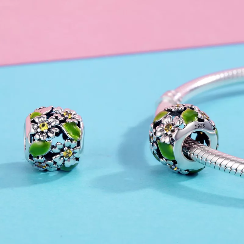 (afbeelding voor) Pandora Style Kleine madeliefjes in de lente en zomer Bedel - SCC490 - Bekijken 4