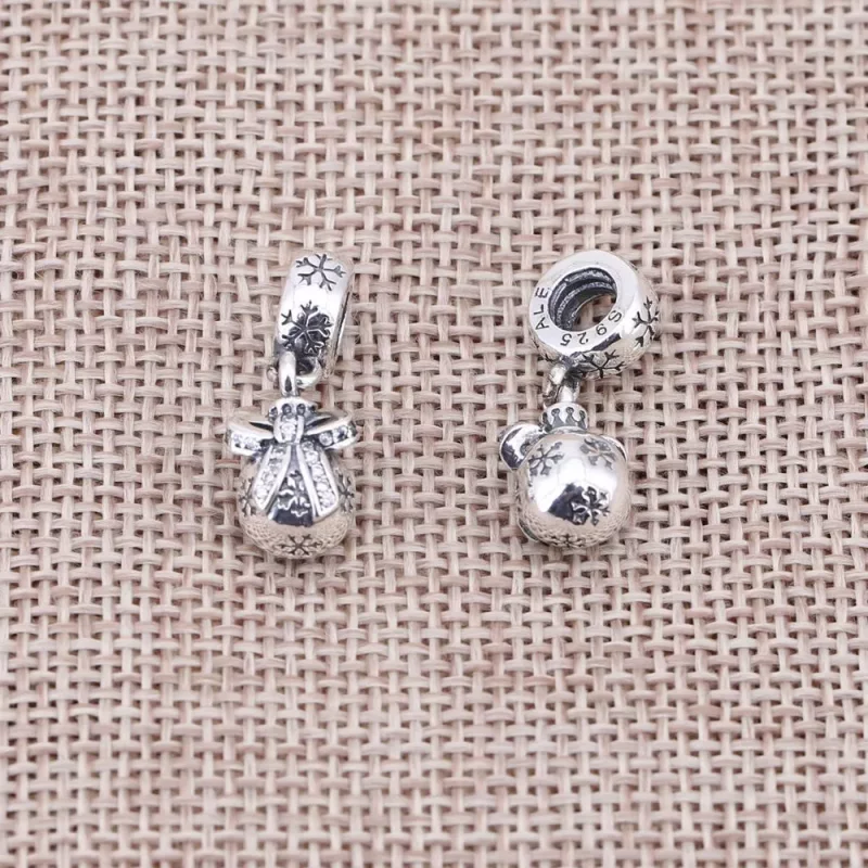 (afbeelding voor) PANDORA Christmas Ornament Silver Dangle With Cubic Zirconia - 791410CZ - Bekijken 2
