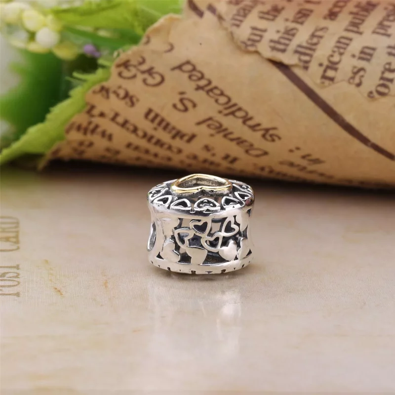 (afbeelding voor) PANDORA Circle Of Love Bedel - 792009CZ - Bekijken 3