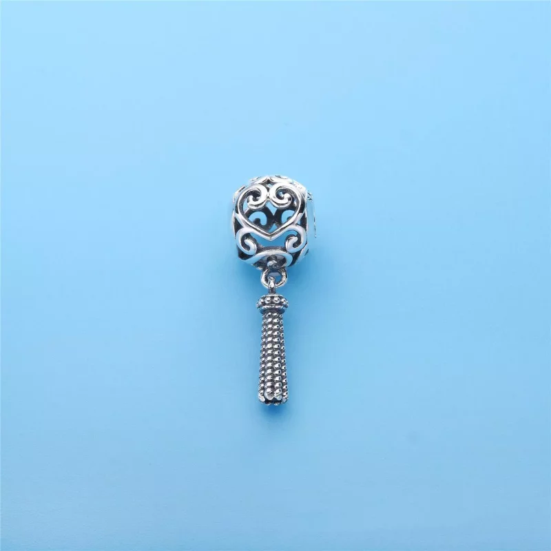 (afbeelding voor) PANDORA Enchanted Heart Tassel Hangende bedel 797037 - Bekijken 2