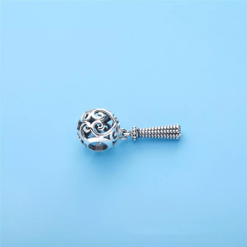 (afbeelding voor) PANDORA Enchanted Heart Tassel Hangende bedel 797037 - Bekijken 3