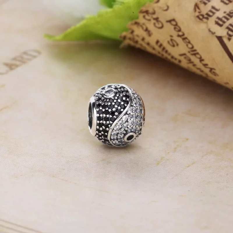 (afbeelding voor) Pandora Essence Balance Bedel 796053CZ - Bekijken 2
