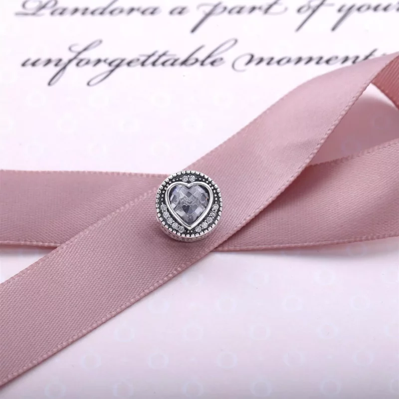 (afbeelding voor) PANDORA Essence Passion Bedel - 796081CZ - Bekijken 3