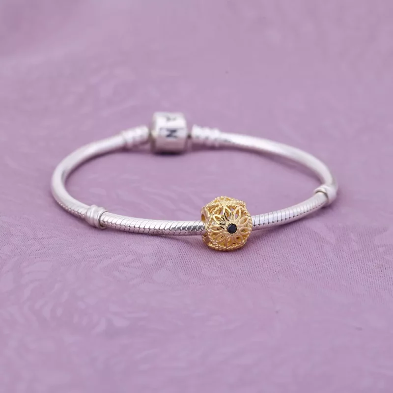 (afbeelding voor) Pandora Gouden Delicate Schoonheid Bedel 750821Spb - Bekijken 2
