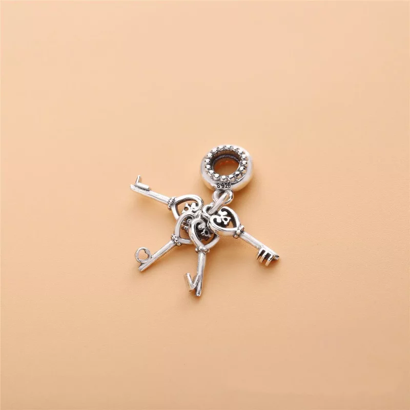 (afbeelding voor) PANDORA Keys Of Love Bedel 797654NPMMX - Bekijken 2