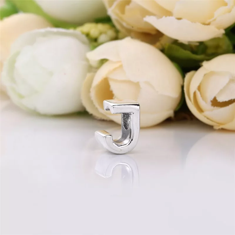 (afbeelding voor) PANDORA Letter J Bedel 797464 - Bekijken 2