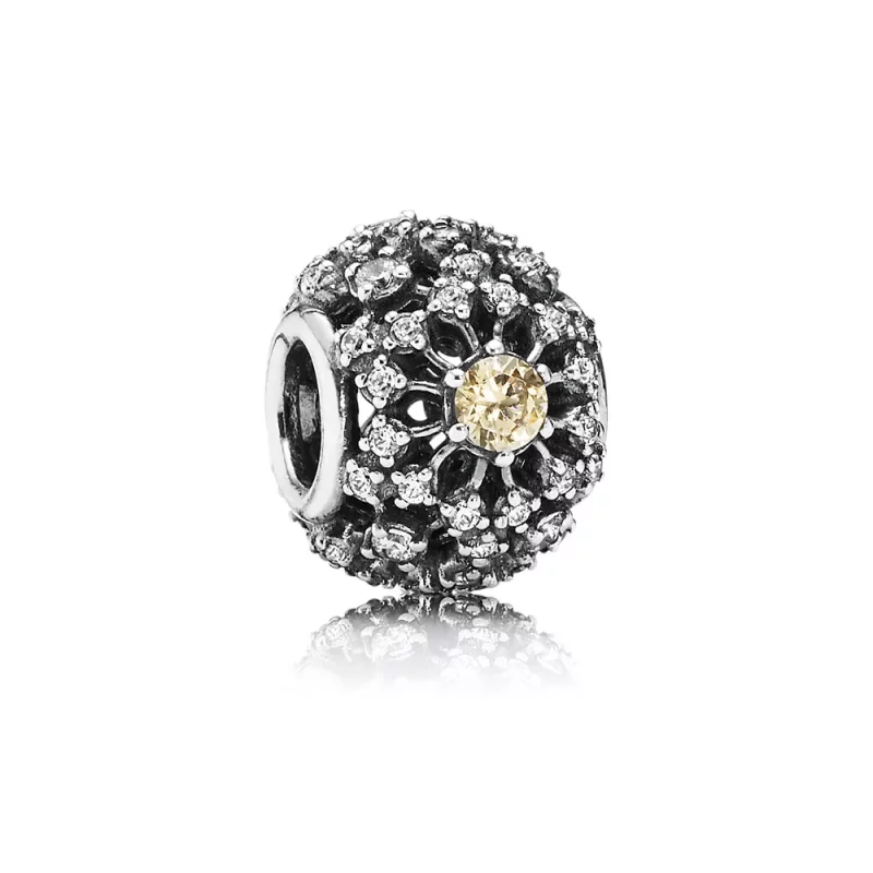 (afbeelding voor) PANDORA Openwork Decorative Silver Bedel With Golden Coloured And Clear Cubic Zirconia - 791370CCZ