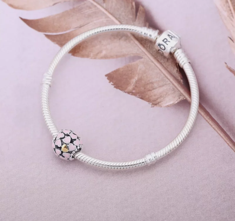 (afbeelding voor) PANDORA Openwork Heart Silver Bedel With 14K And Pink Enamel - 791283En40 - Bekijken 3