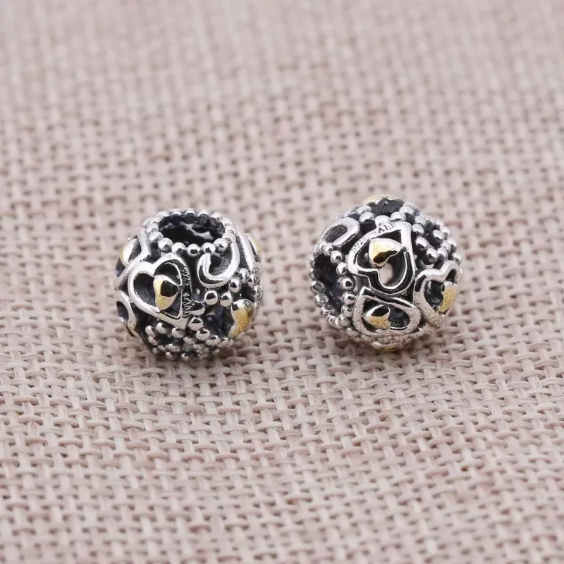 (afbeelding voor) PANDORA Openwork Hearts Silver Bedel With 14K Hearts - 791372 - Bekijken 2