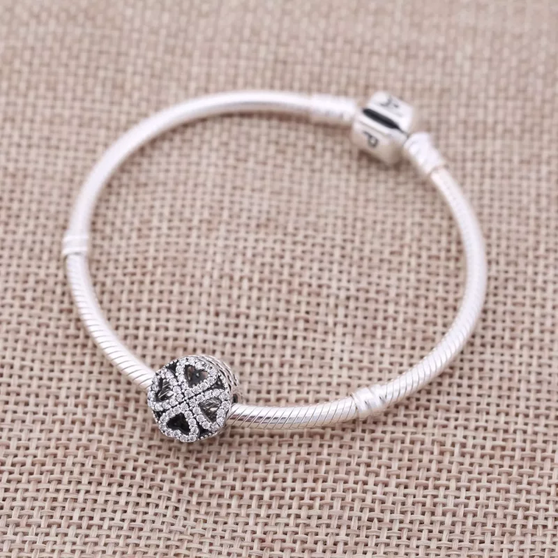 (afbeelding voor) PANDORA Petals Of Love Bedel - 791808CZ - Bekijken 2