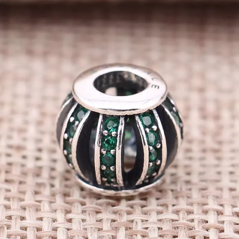 (afbeelding voor) PANDORA Pink Openwork Pavé Barrel Bedel - 791115CZs - Bekijken 3