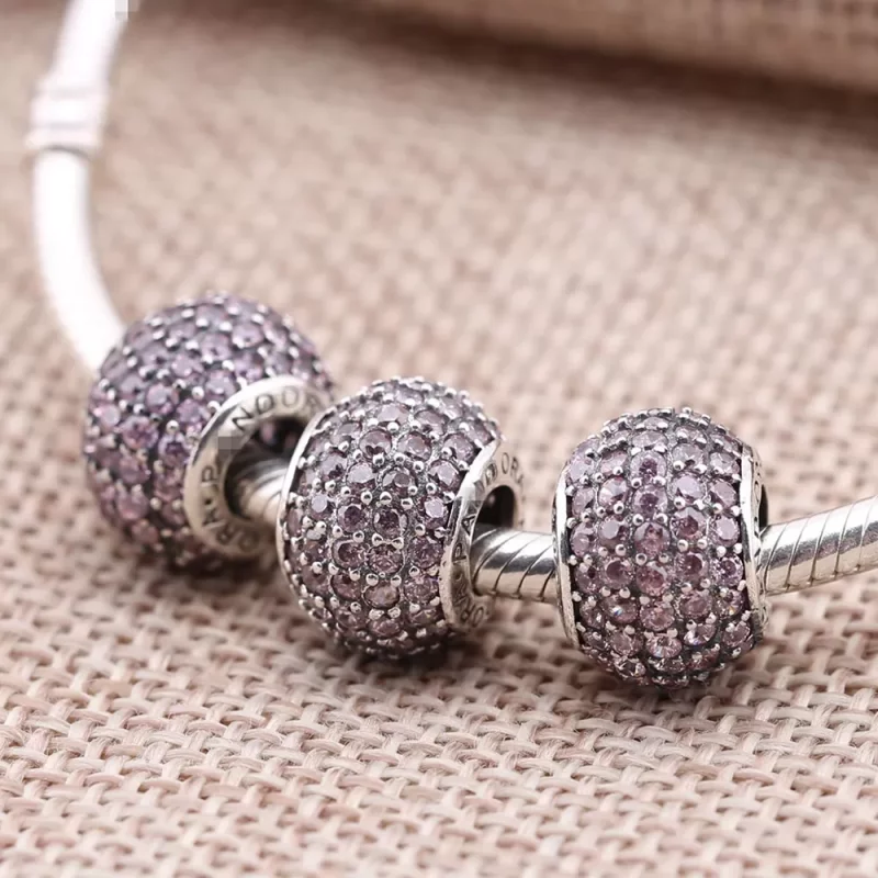 (afbeelding voor) PANDORA Red Pavé Ball Bedel - 791051CZr - Bekijken 3