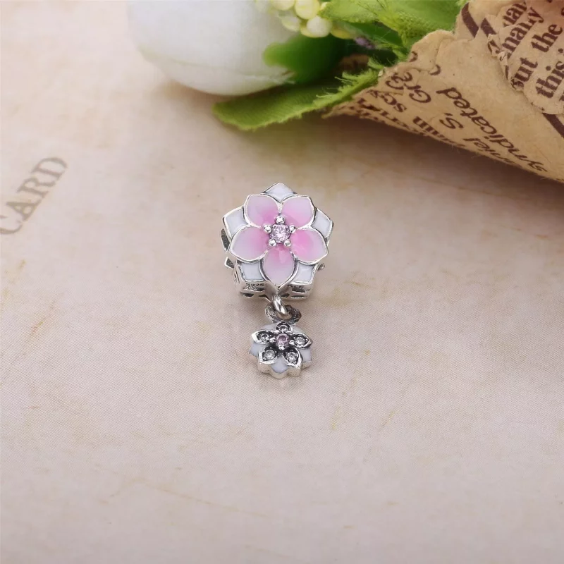 (afbeelding voor) Pandora Rose Magnolia Bloom Bleke Cerise Hangende Bedel 792077PCZa - Bekijken 2