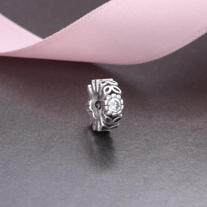 (afbeelding voor) PANDORA Sparkling Forest Flower Spacer - 791224CZ - Bekijken 2
