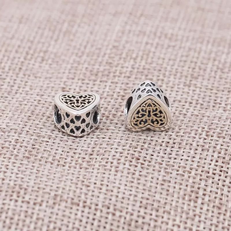 (afbeelding voor) Pandora Zilver En 14K Goud Vergrendeld Liefde Opengewerkt Bedel 791740 - Bekijken 2