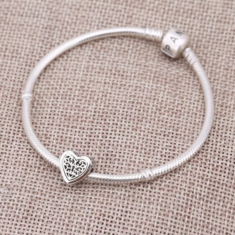 (afbeelding voor) Pandora Zilver En 14K Goud Vergrendeld Liefde Opengewerkt Bedel 791740 - Bekijken 3