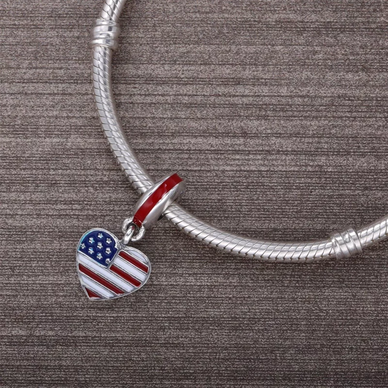 (afbeelding voor) Pandora Zilveren Amerikaanse Hartvlag Hangende Bedel 791548ENMX - Bekijken 4