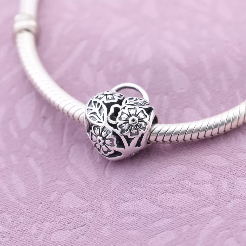 (afbeelding voor) Pandora Zilveren Bloemenharthangslot Openwork Bedel 791397 - Bekijken 2