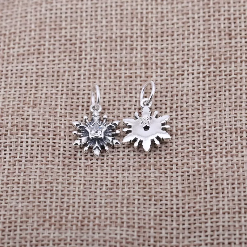 (afbeelding voor) Pandora Zilveren Disney, Bevroren Sneeuwvlok Hangende Bedel 791564CZ - Bekijken 2