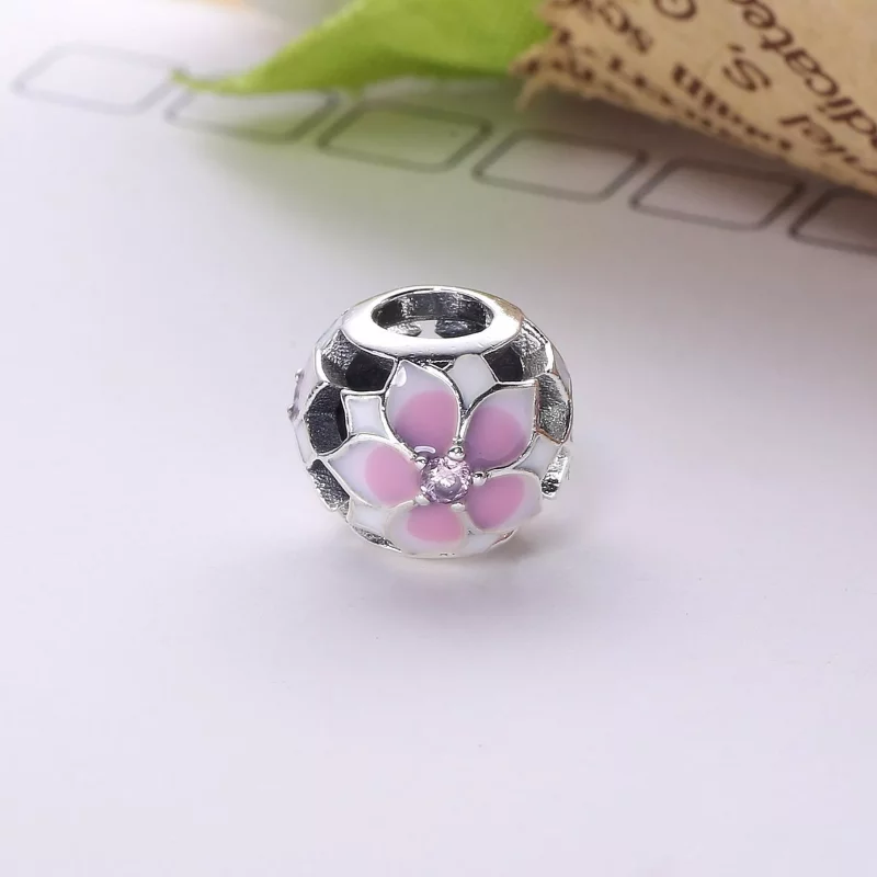 (afbeelding voor) Pandora Zilveren Magnolia Bloom Bleke Cerise Bedel 792087PCZ - Bekijken 3