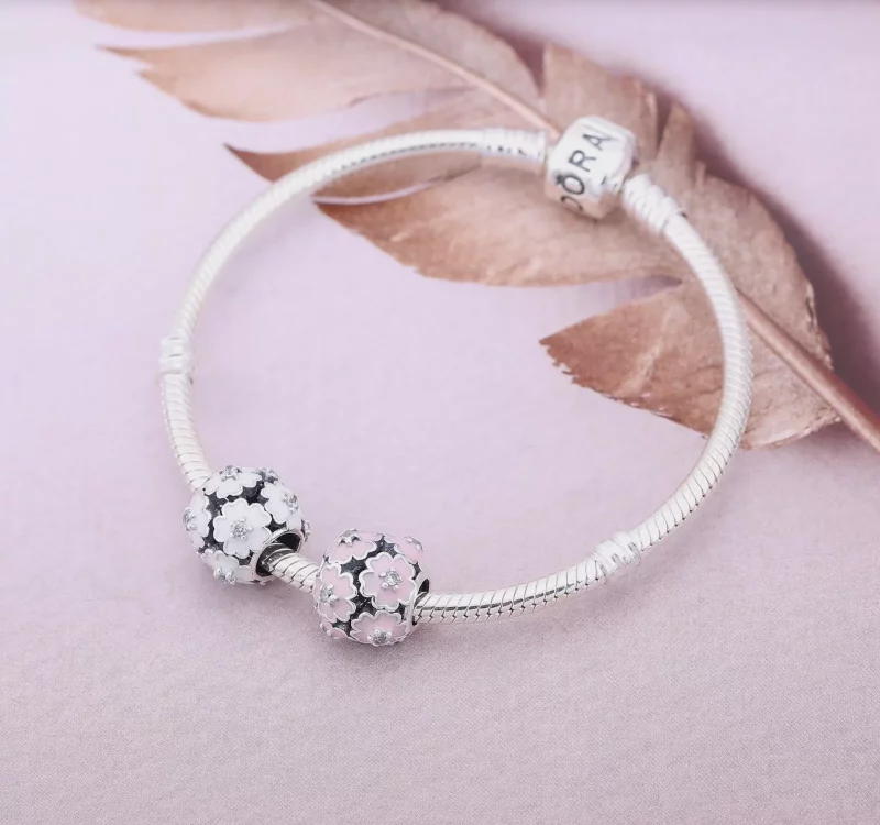 (afbeelding voor) Pandora Zilveren Witte Primrose Weide Bedel 791488En12 - Bekijken 2