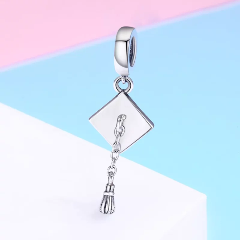 (afbeelding voor) Pandora Style Afstuderen sleuvengraver Cap Hangende Bedel - SCC459 - Bekijken 3