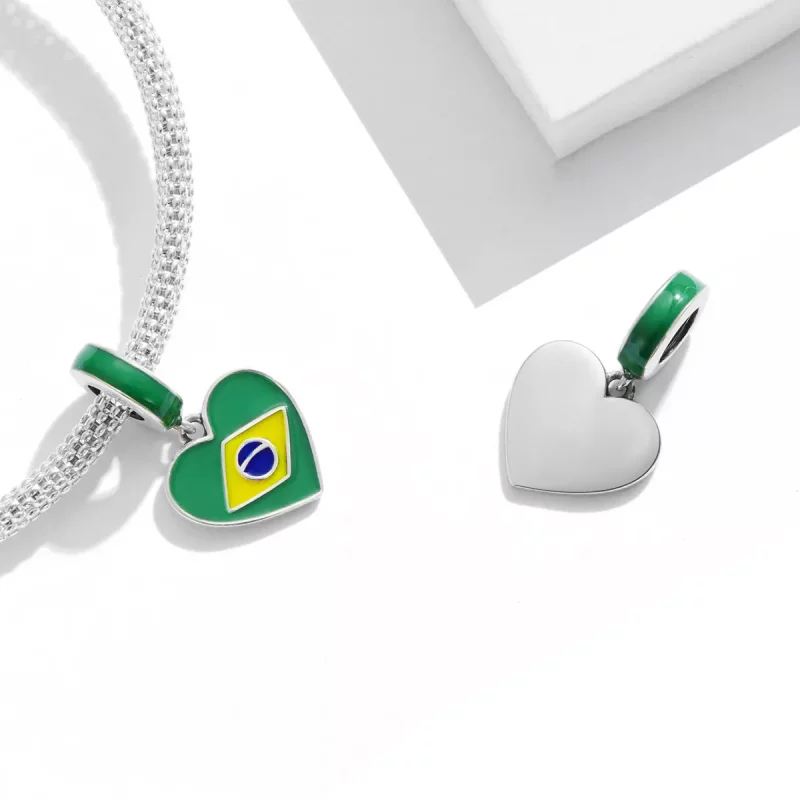 (afbeelding voor) Pandora Style Vlag van Brazilië met liefdeshart Hangende Bedel - SCC2084 - Bekijken 4