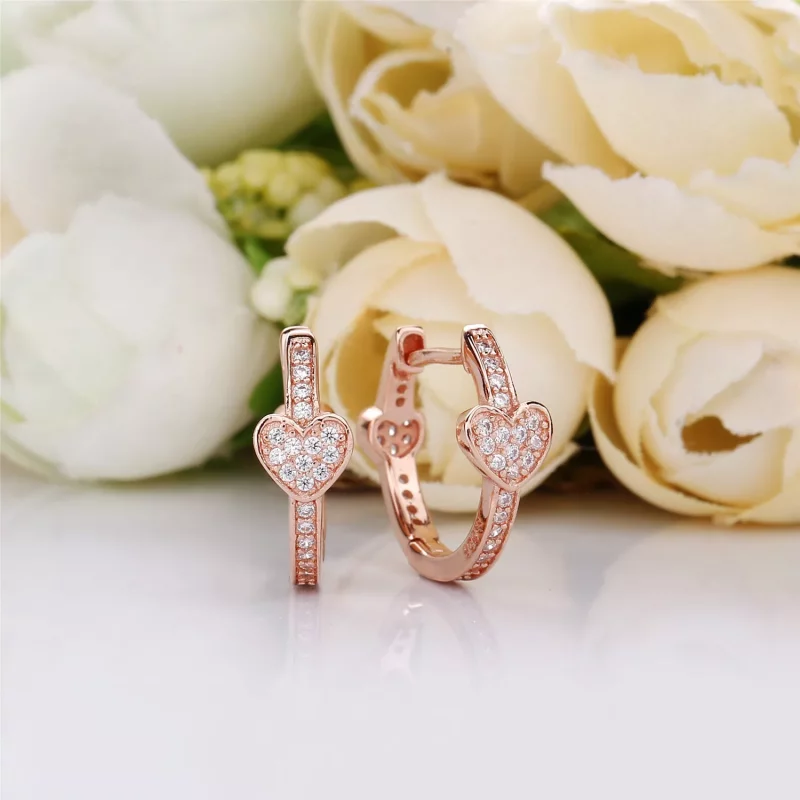 (afbeelding voor) Pandora Rose Alluring Hearts Oorbellen 287290CZ - Bekijken 2