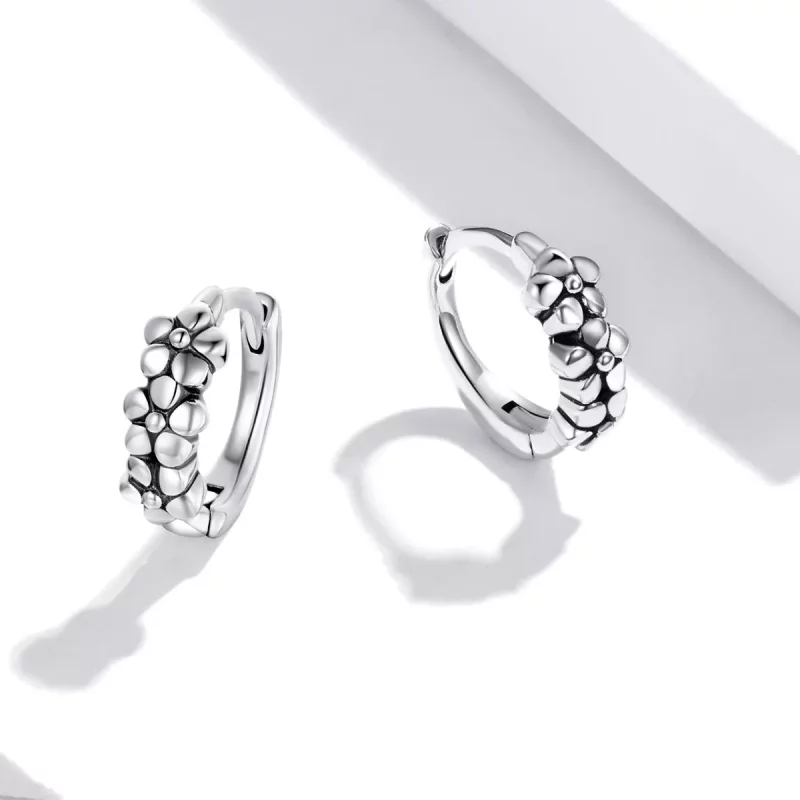 (afbeelding voor) Pandora Style Eenvoudige zilveren bloemen Oorringen - SCE1154 - Bekijken 2