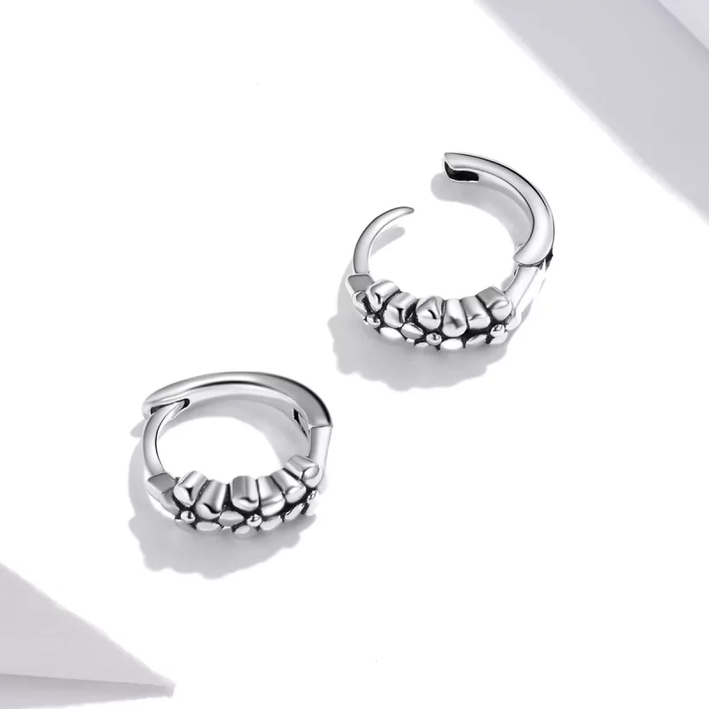 (afbeelding voor) Pandora Style Eenvoudige zilveren bloemen Oorringen - SCE1154 - Bekijken 4