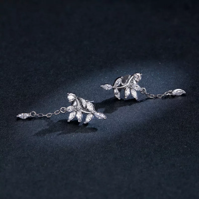 (afbeelding voor) Pandora Style Glanzende Bloem Oorhangers - BSE350 - Bekijken 5