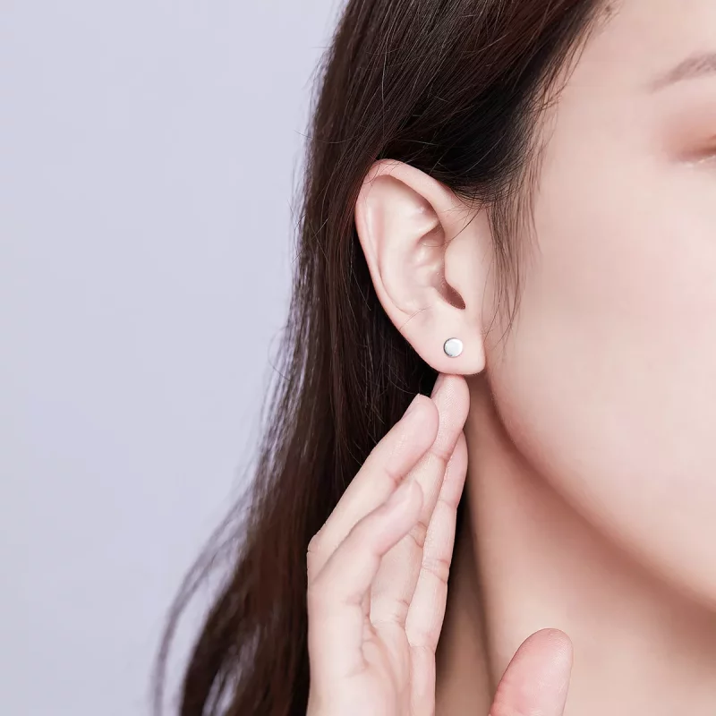 (afbeelding voor) Pandora Style Klein rond stuk Oorknopjes - SCE693 - Bekijken 5