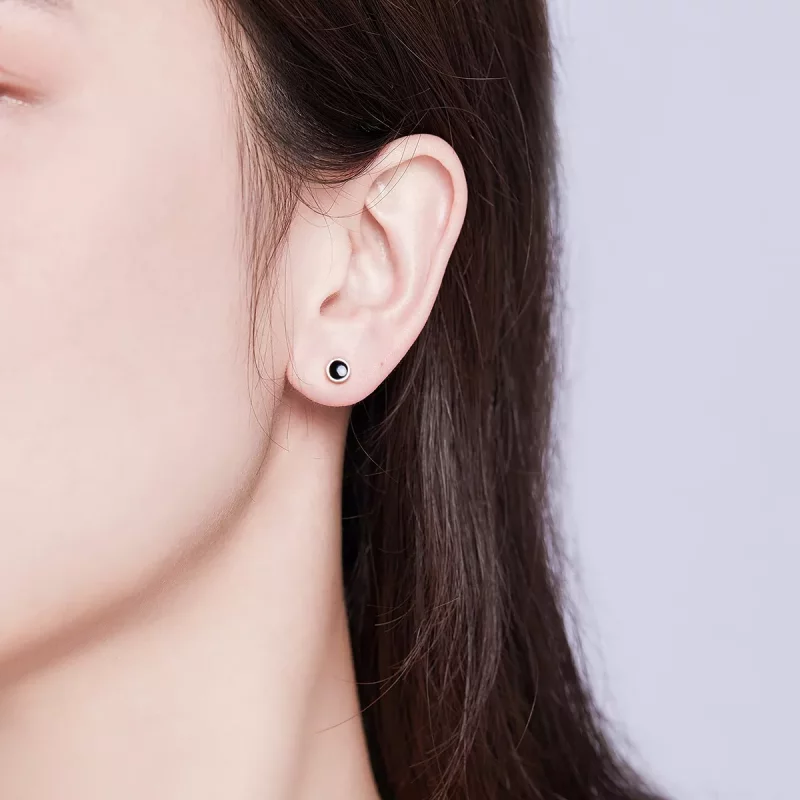 (afbeelding voor) Pandora Style Klein rond stuk Oorknopjes - SCE694 - Bekijken 5