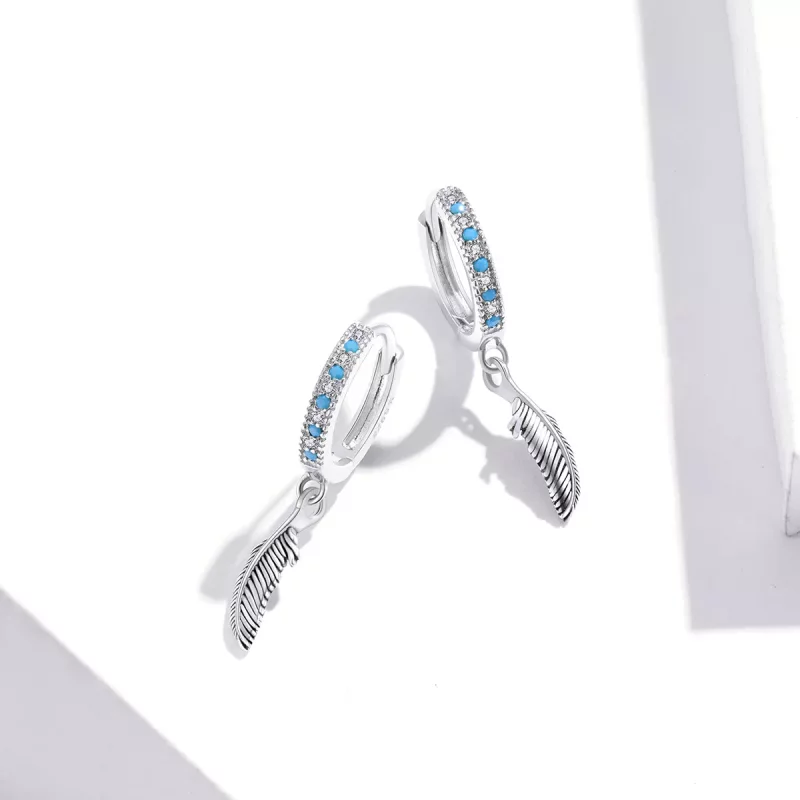 (afbeelding voor) Pandora Style Veer Oorhangers - SCE898 - Bekijken 4