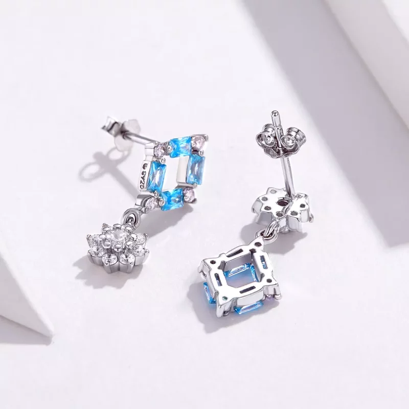 (afbeelding voor) Pandora Style Blauw licht Oorhangers - BSE200 - Bekijken 4