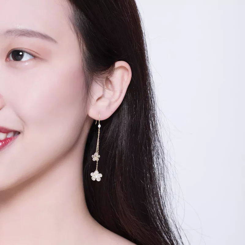 (afbeelding voor) Pandora Style Bloem licht Oorhangers - BSE197 - Bekijken 5