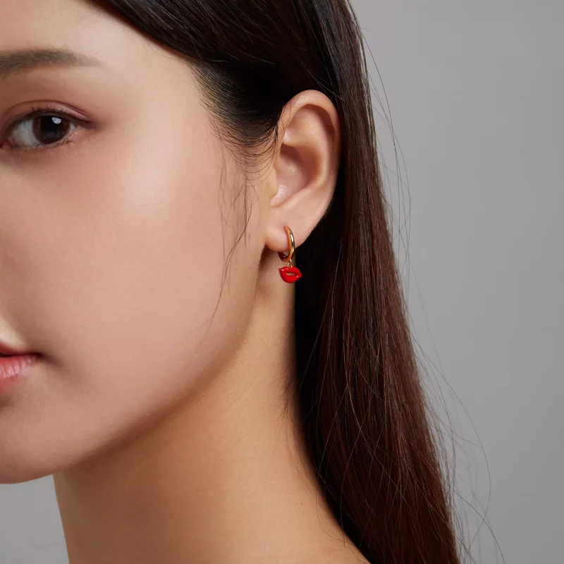 (afbeelding voor) Pandora Style Vlammende lippen Oorbellen - SCE1233 - Bekijken 4