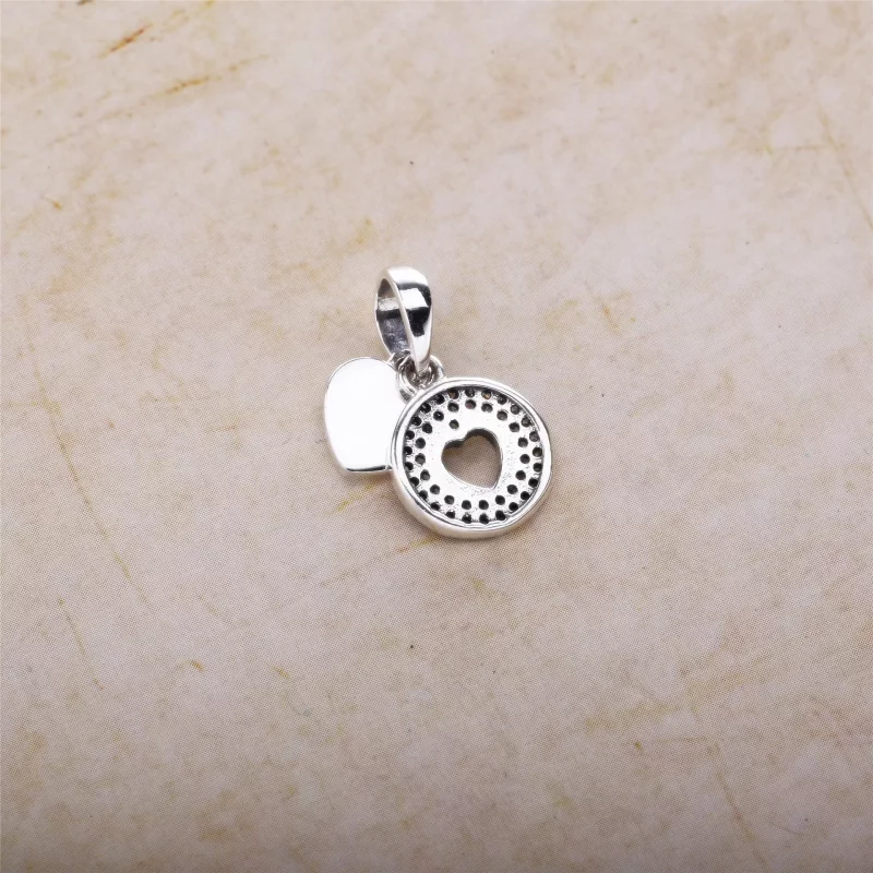 (afbeelding voor) PANDORA Celebration Hearts Necklace - 390404CZ-70 - Bekijken 3