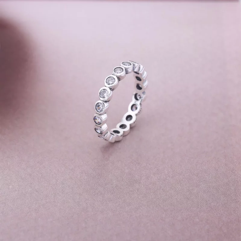 (afbeelding voor) PANDORA Large Round Eternity Silver Ring With Cubic Zirconia - 190942CZ - Bekijken 2