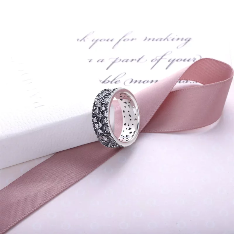(afbeelding voor) Pandora Zilveren Glinsterende Bladeren Ring 190965CZ - Bekijken 3
